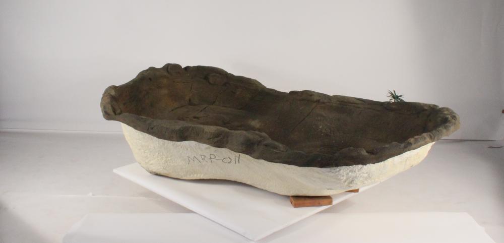 Universal Rocks Medium Rock Pond - MRP-011