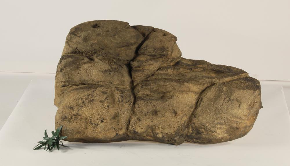 Universal Rocks Edge Rock-011- ER-011