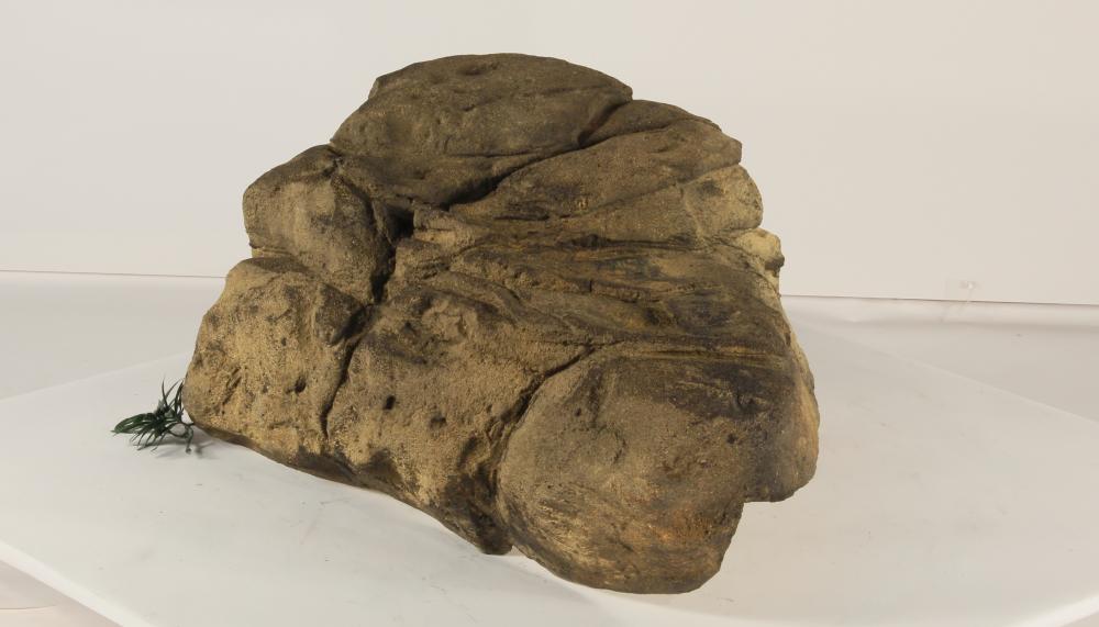 Universal Rocks Edge Rock-011- ER-011