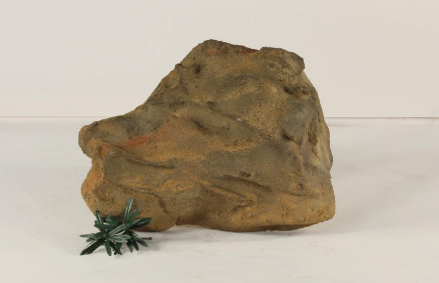 Universal Rocks Edge Rock-012- ER-012