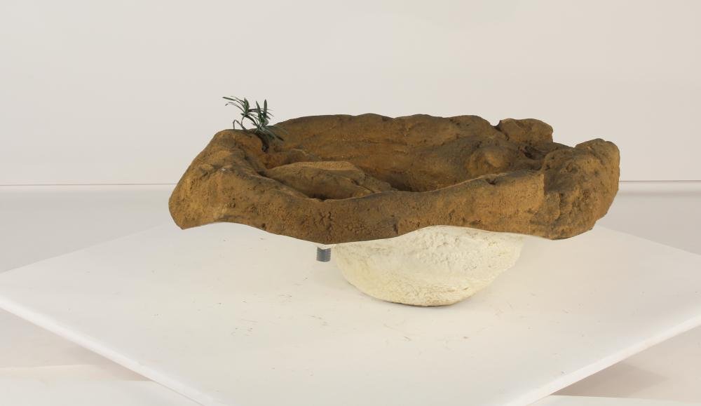 Universal Rocks Small Pond Cascade - SPC-005
