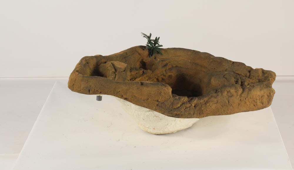 Universal Rocks Small Pond Cascade - SPC-005