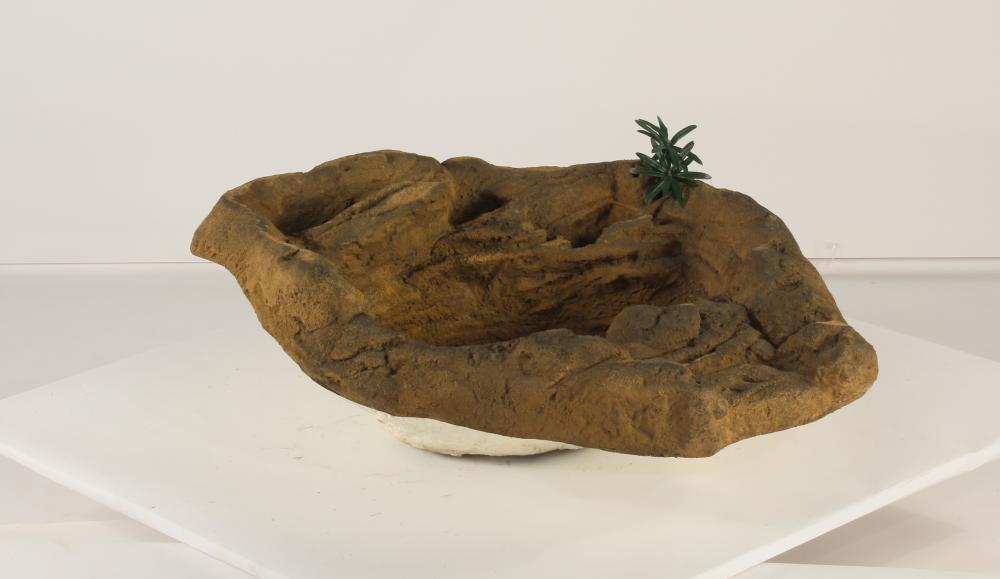 Universal Rocks Small Pond Cascade - SPC-005