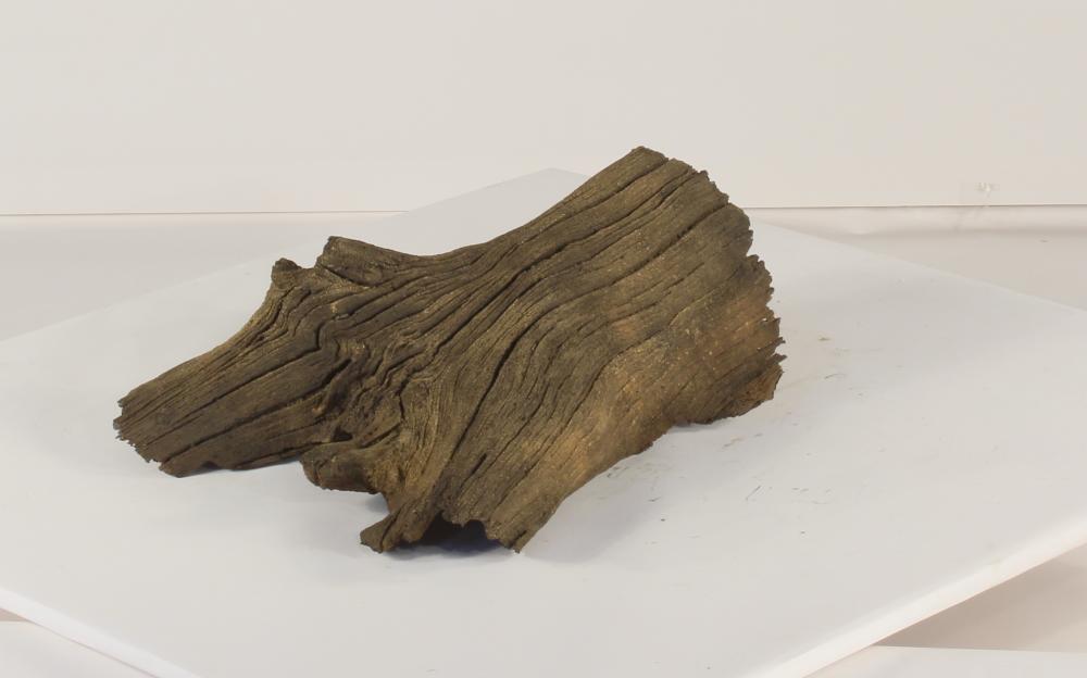 Universal Rocks Floating Log - FL-004
