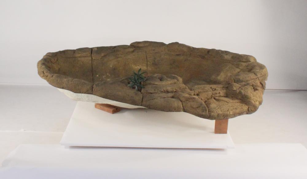 Universal Rocks Medium Rock Pond (Spillway) - MRP-012
