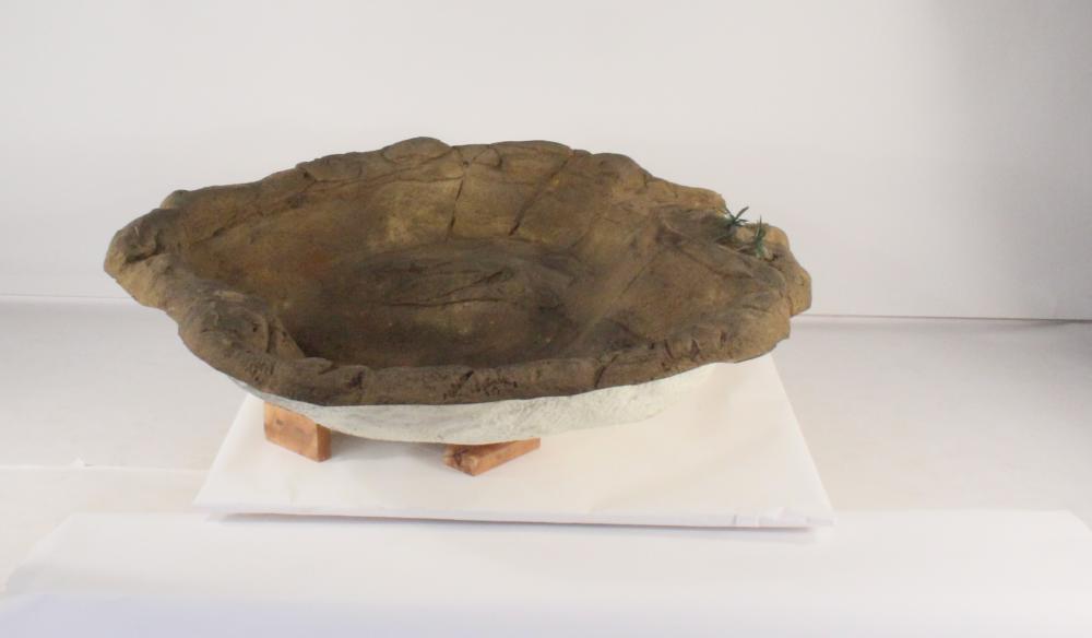 Universal Rocks Medium Rock Pond (Spillway) - MRP-012