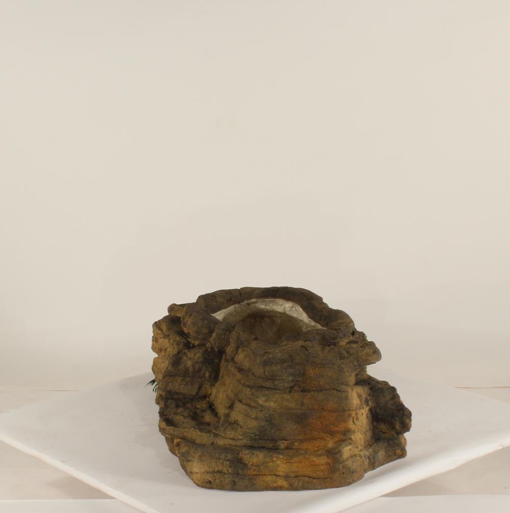 Universal Rocks Planter Rock - PR-004