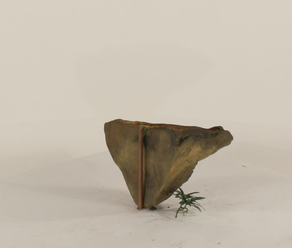 Universal Rocks Wall Planter - WP-002