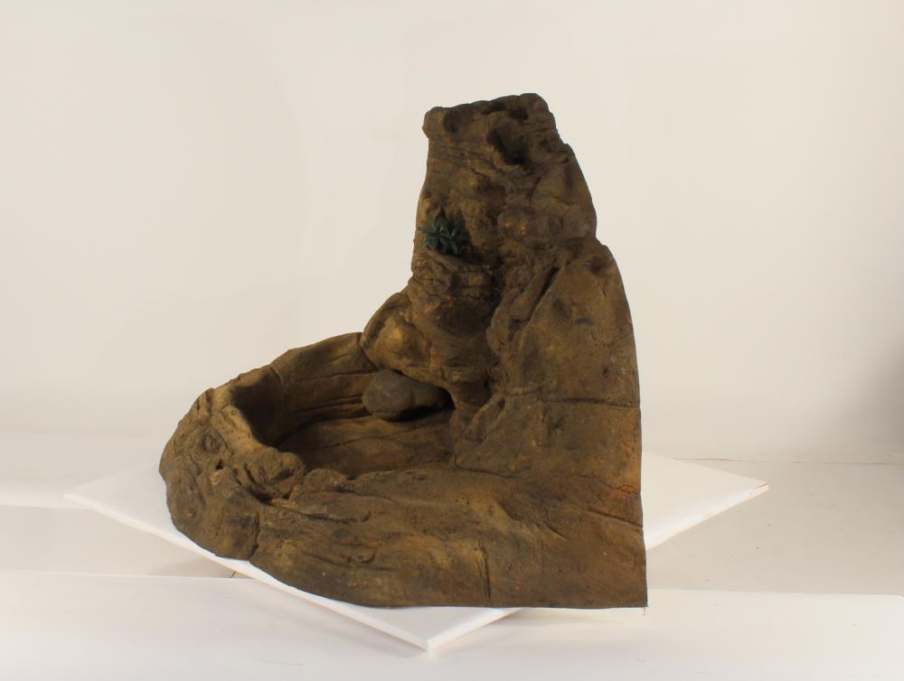 Universal Rocks Self-Contained Wall Waterfall Pond - WWP-002