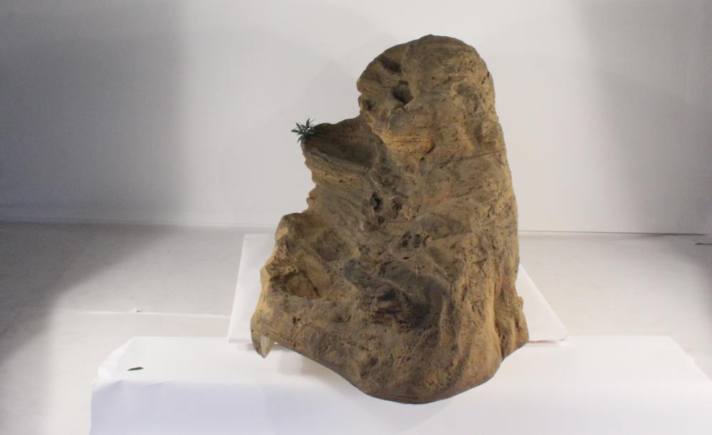 Universal Rocks Large Edge Waterfall - LEW-002