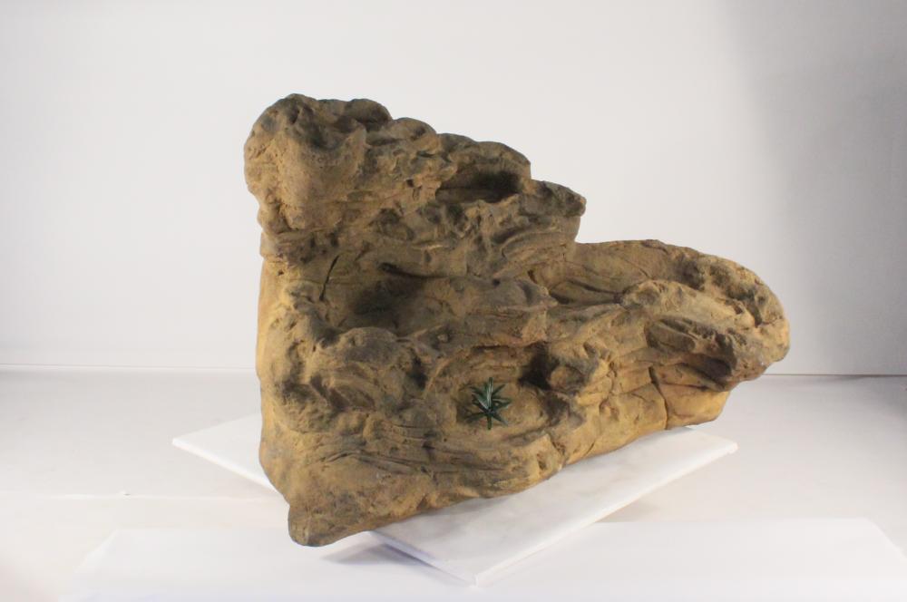 Universal Rocks Large Edge Waterfall - LEW-003