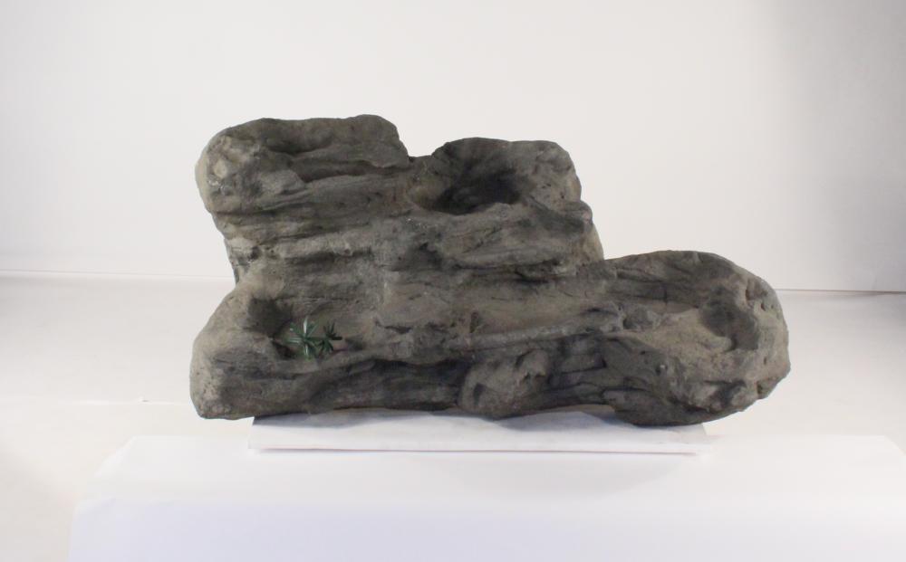 Universal Rocks Large Edge Waterfall - LEW-003-MED