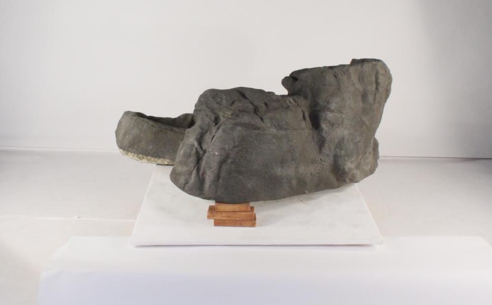 Universal Rocks Large Edge Waterfall - LEW-003-MED