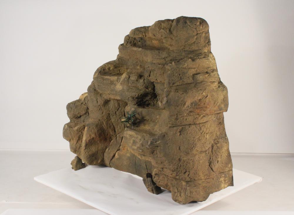 Universal Rocks Medium Waterfall - MW-005