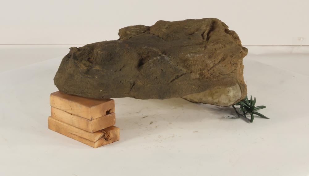 Universal Rocks Edge Rock-013- ER-013