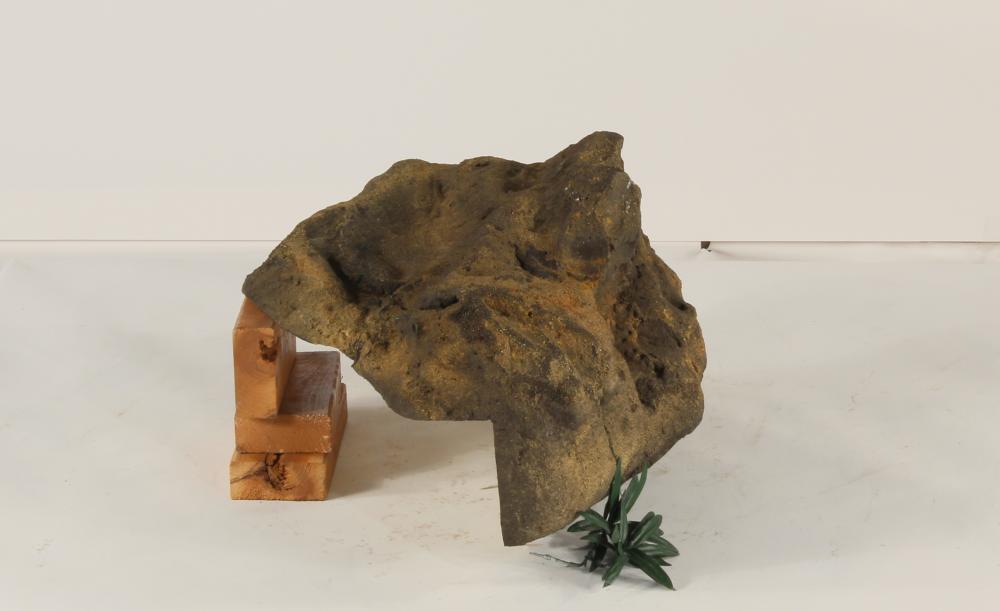 Universal Rocks Edge Rock-014- ER-014
