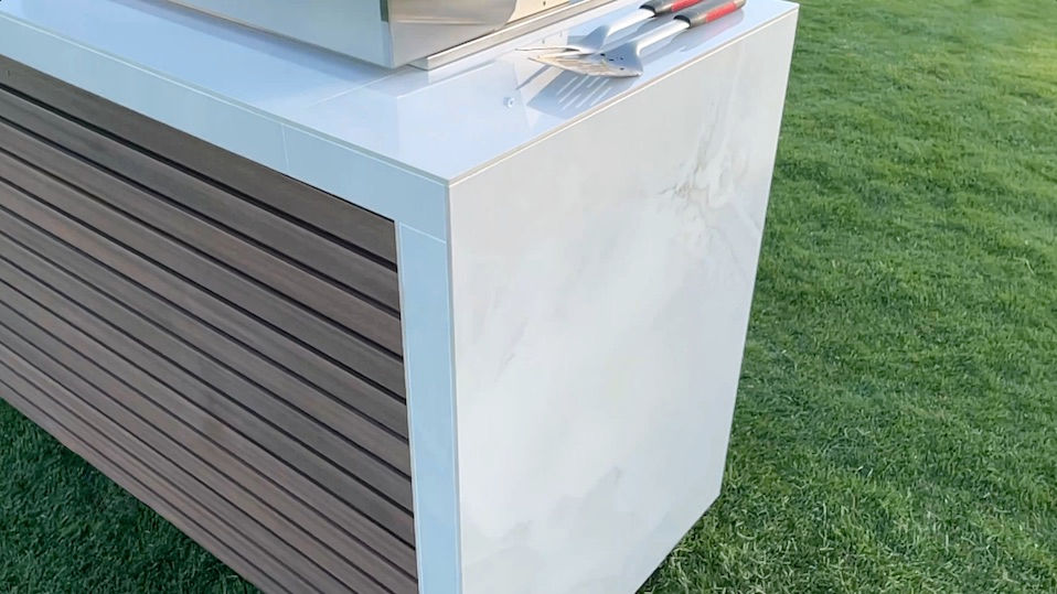 KoKoMo Professional Shiplap Built-In Outdoor Kitchen Island with KoKoMo Grill, Waterfall Edge