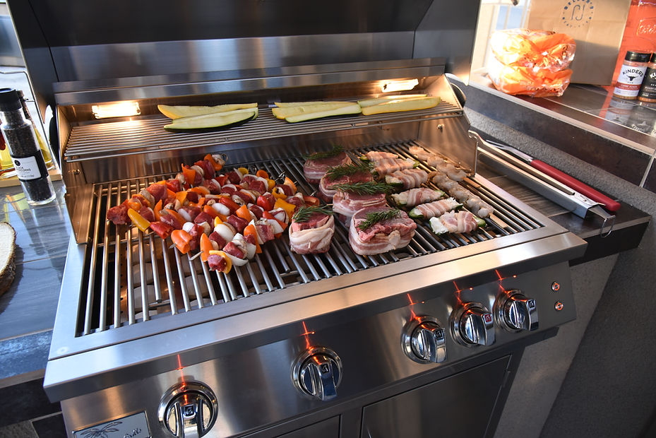 KoKoMo Outdoor Kitchen Montego Model BBQ Island BBQ Grill - Montego