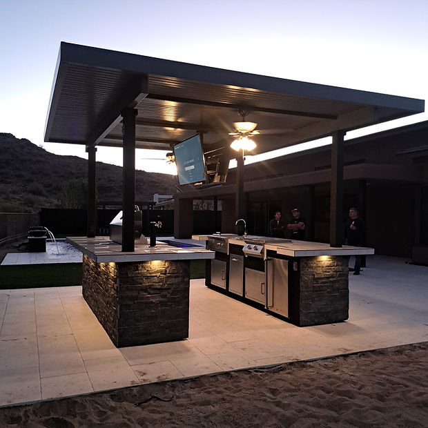KoKoMo Big Island Sports Bar Outdoor Kitchen Grill - BigIsland
