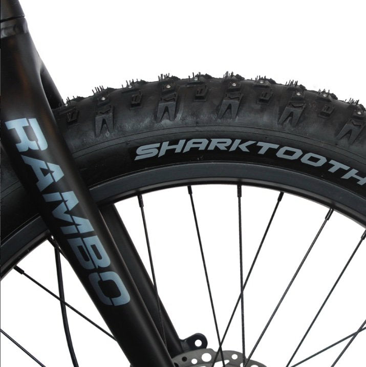 Arisun Sharktooth 26X4" Folding Studded Tire