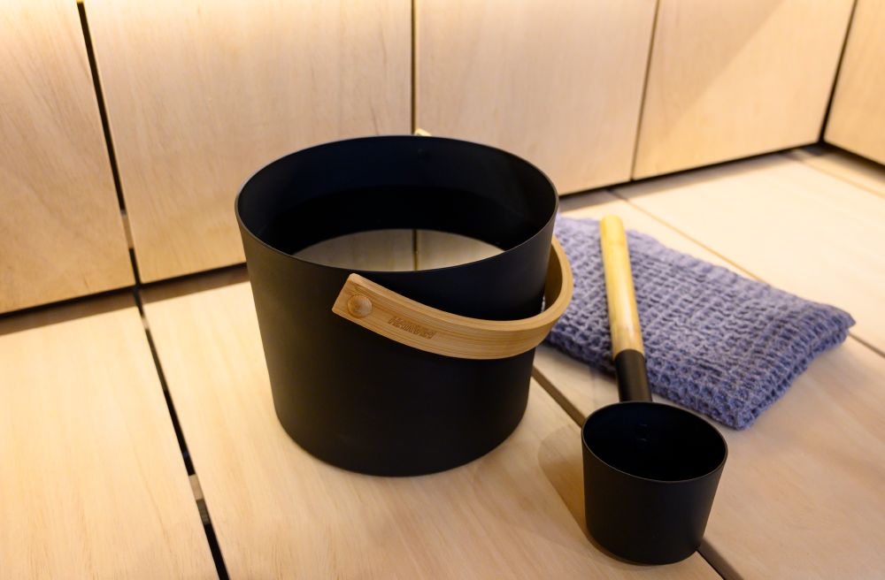 Harvia SAC10111 Pail and Ladle Black Steel Set