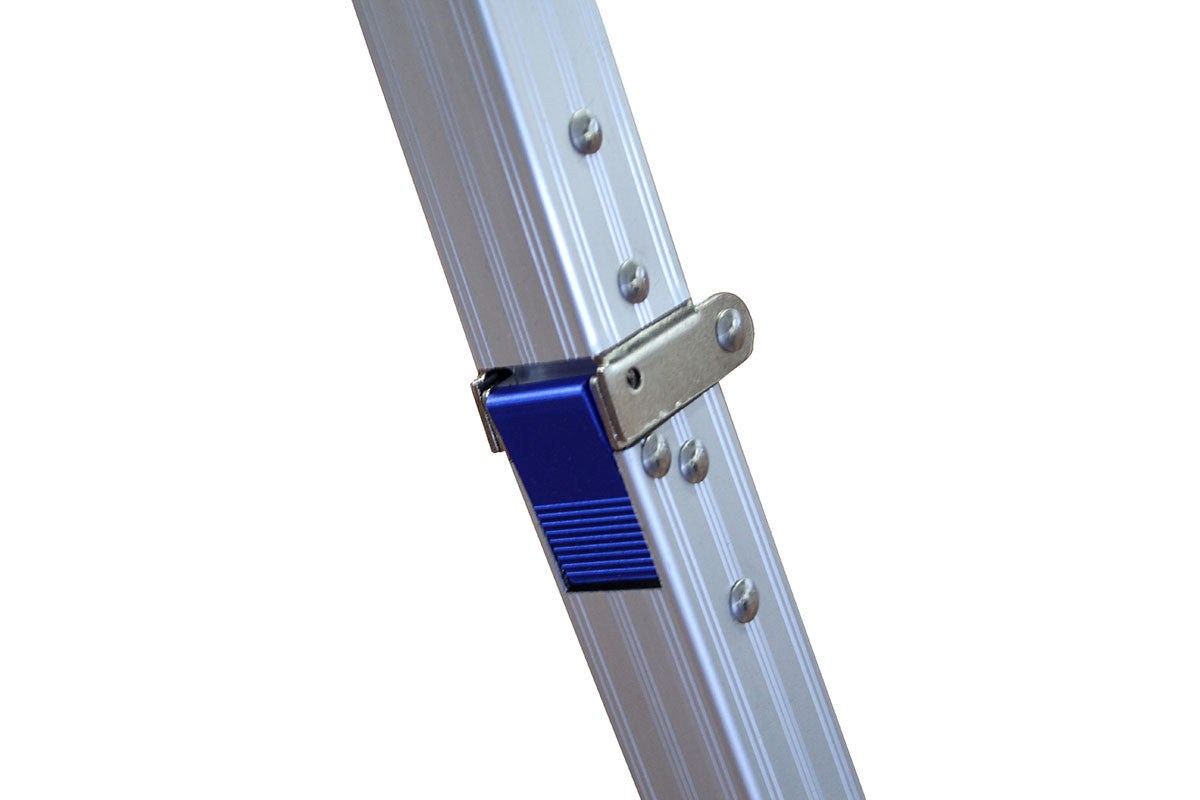 Elite Screens Yard Master 2 Series