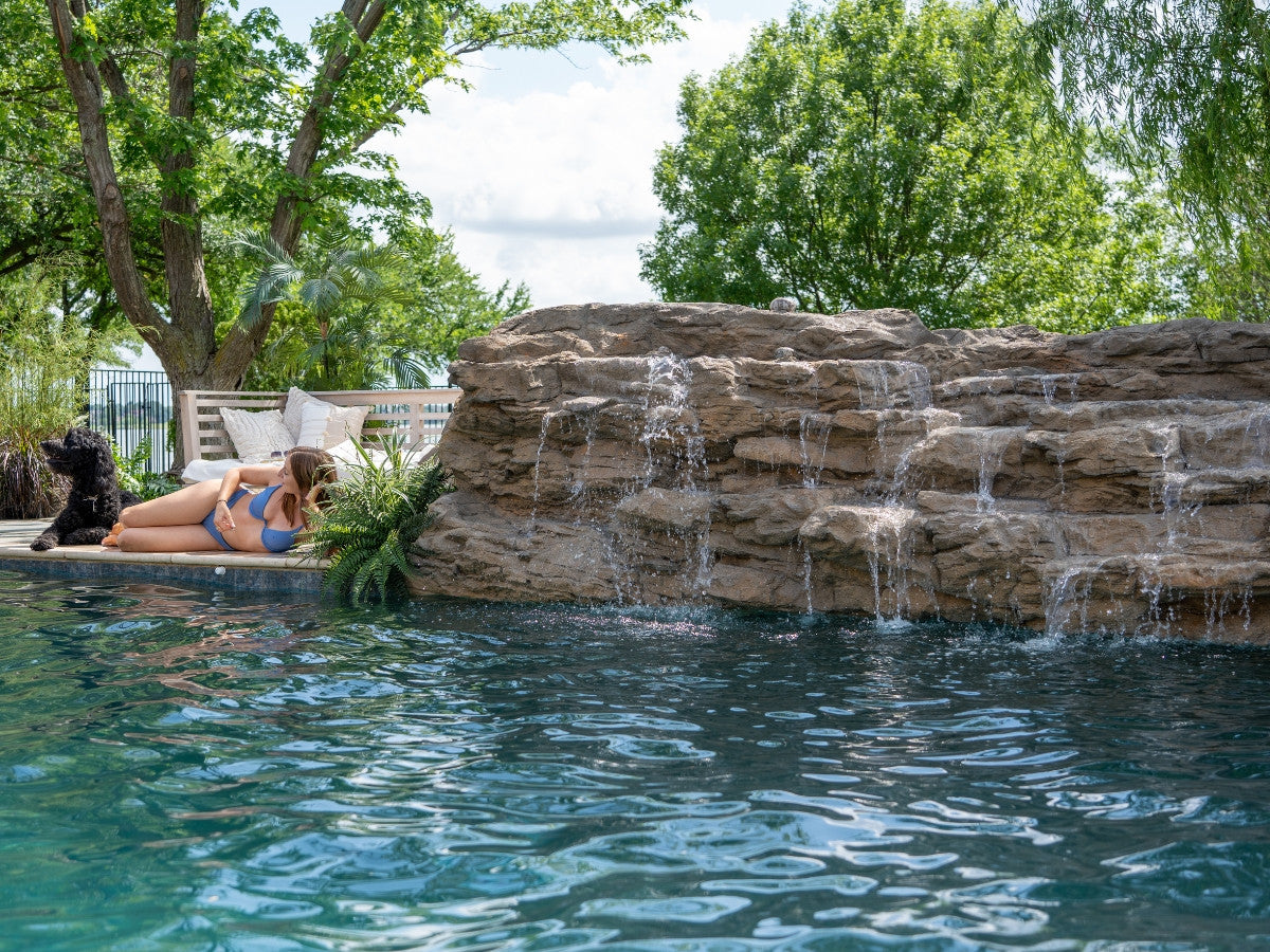 Universal Rocks Caribbean Falls (XLEW-001) - XLEW-001