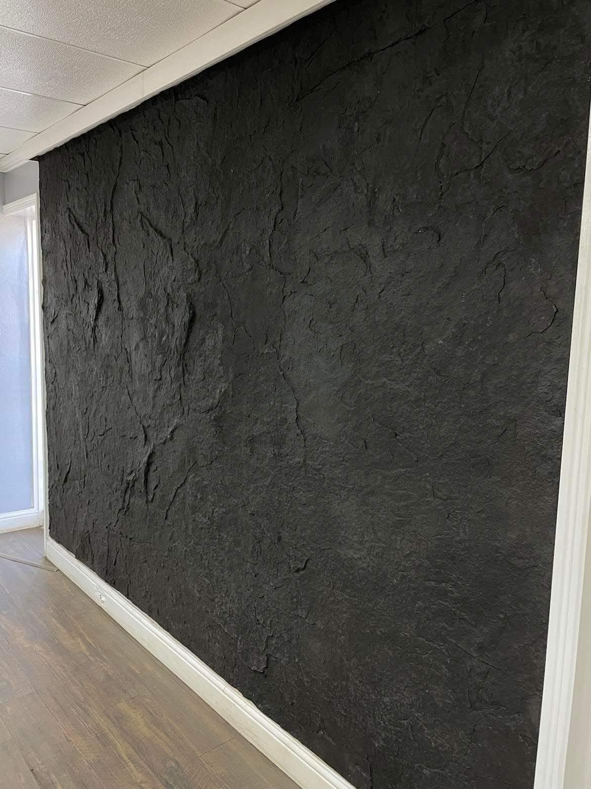Universal Rocks Dragonstone Rock Wall Panel - DRAGONSTONE-PANEL