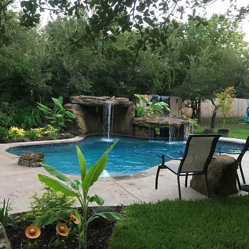 Universal Rocks "Grotto" Swimming Pool Waterfall - GRT