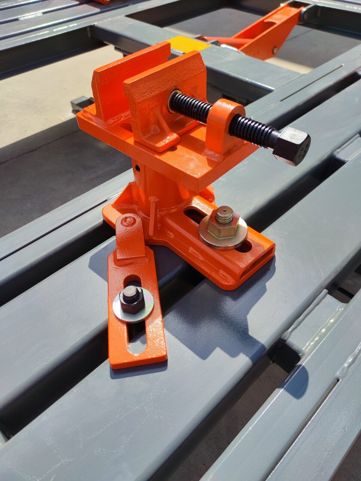 KATOOL AUTO BODY FRAME MACHINE --- KT-198L