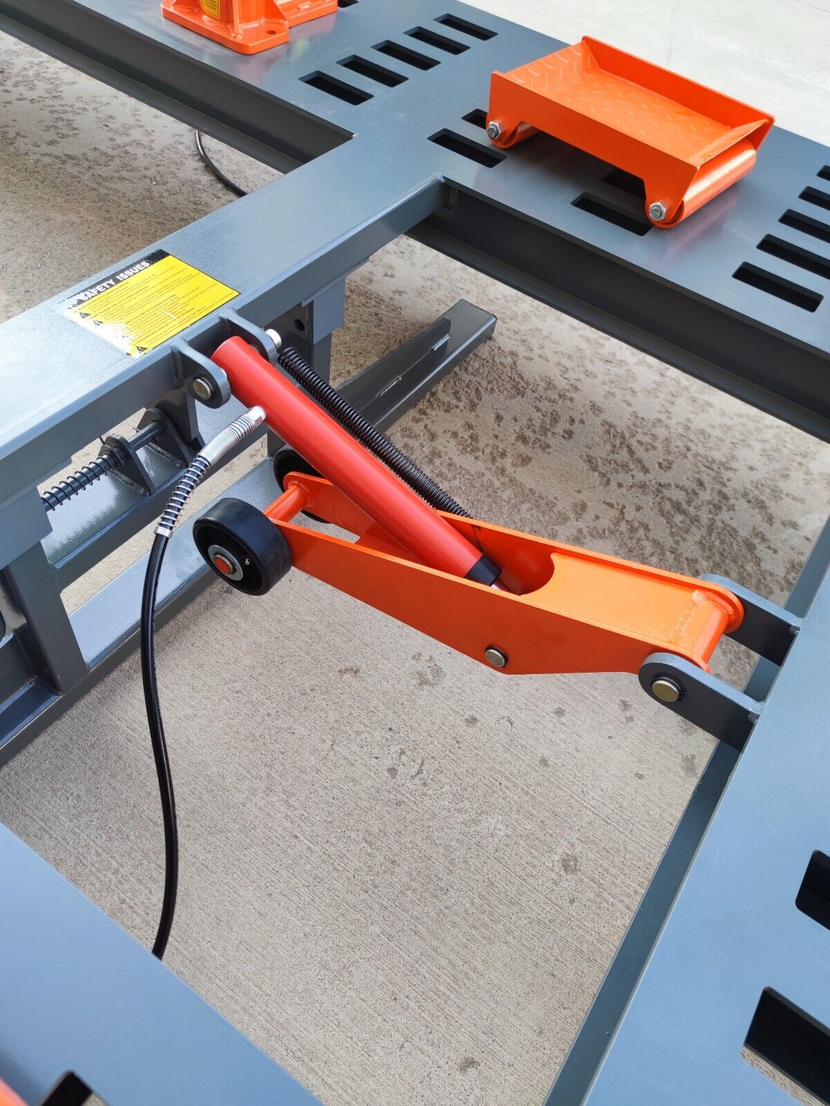 KATOOL AUTO BODY FRAME MACHINE --- KT-299U