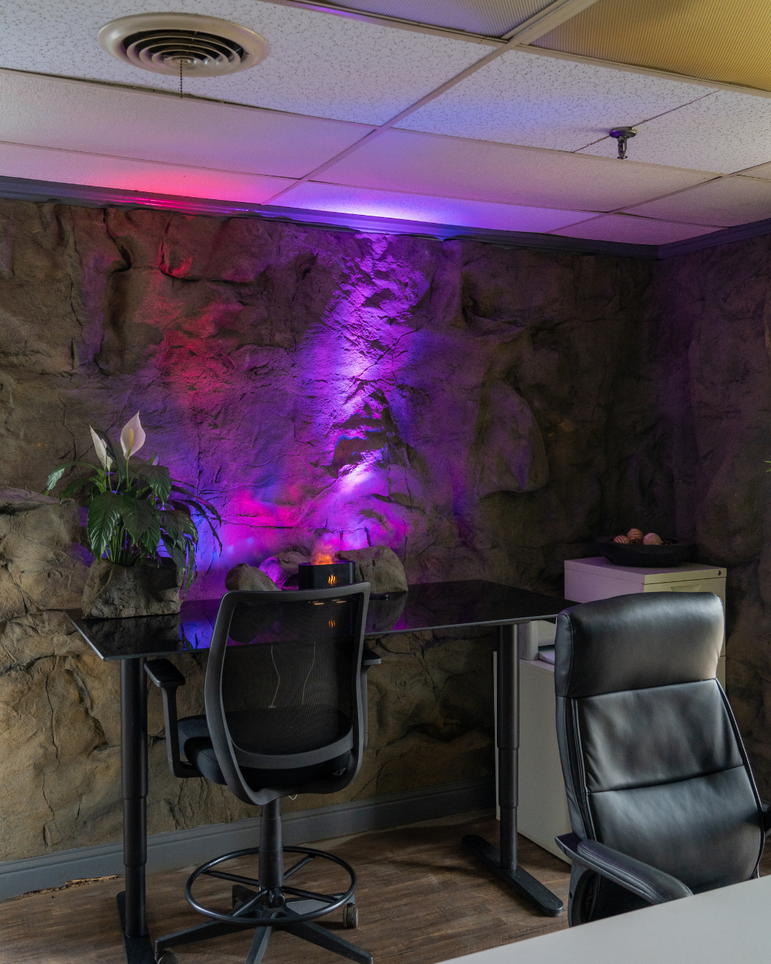 Universal Rocks Malawi Rock Wall Panel 18' x 8' - MALAWI-PANEL